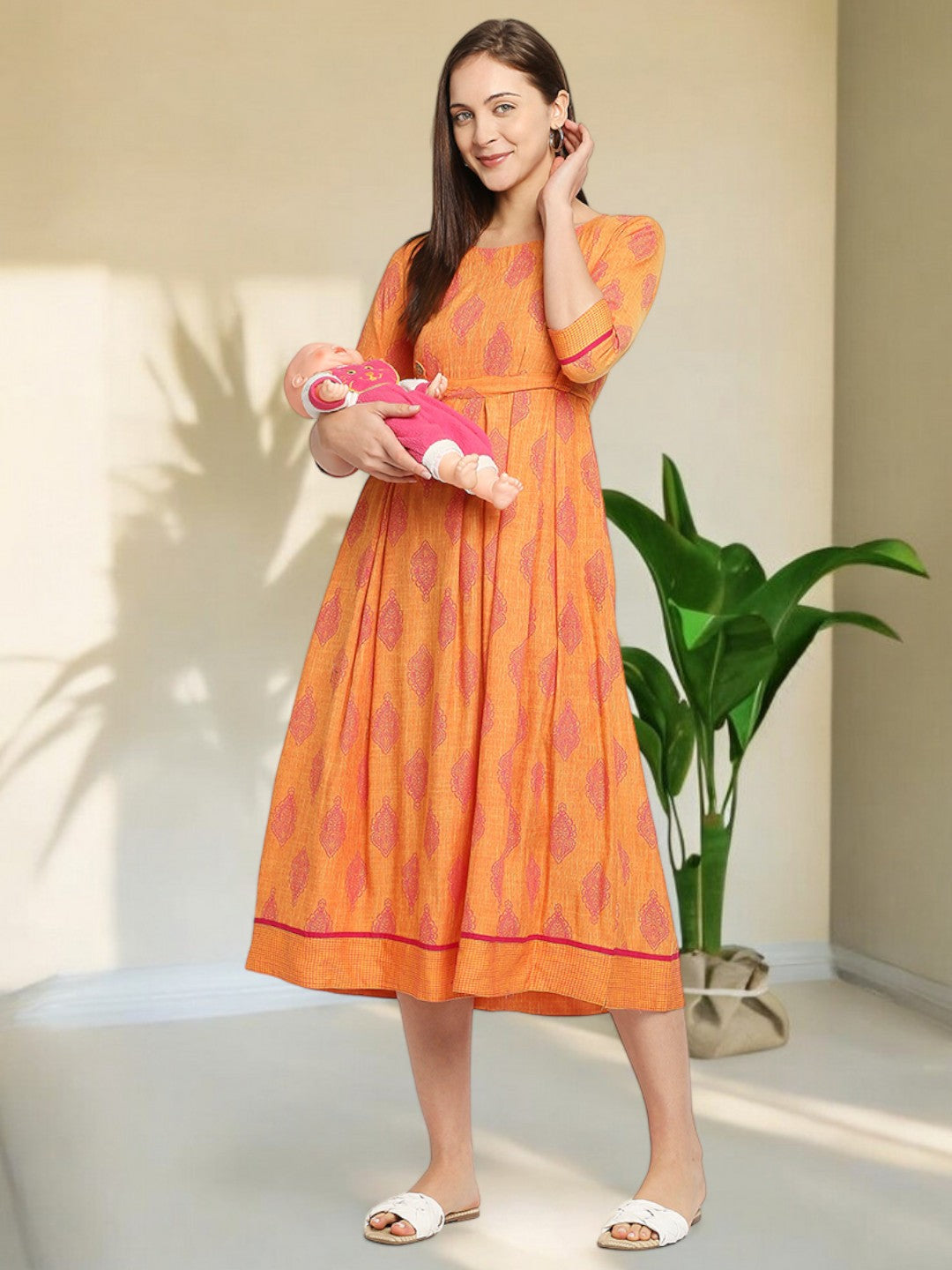VIBRANT NURSING FLARED KURTA FOR WOMEN