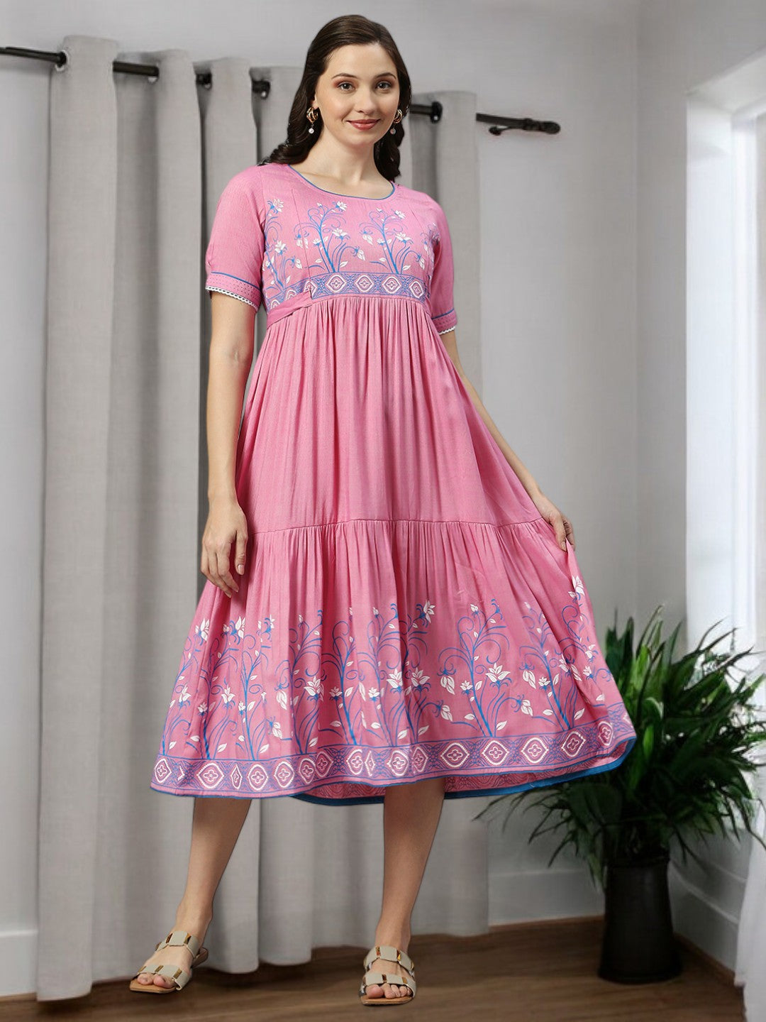 FASHIONABLE FEEDING FLARED KURTA FOR MOTHER