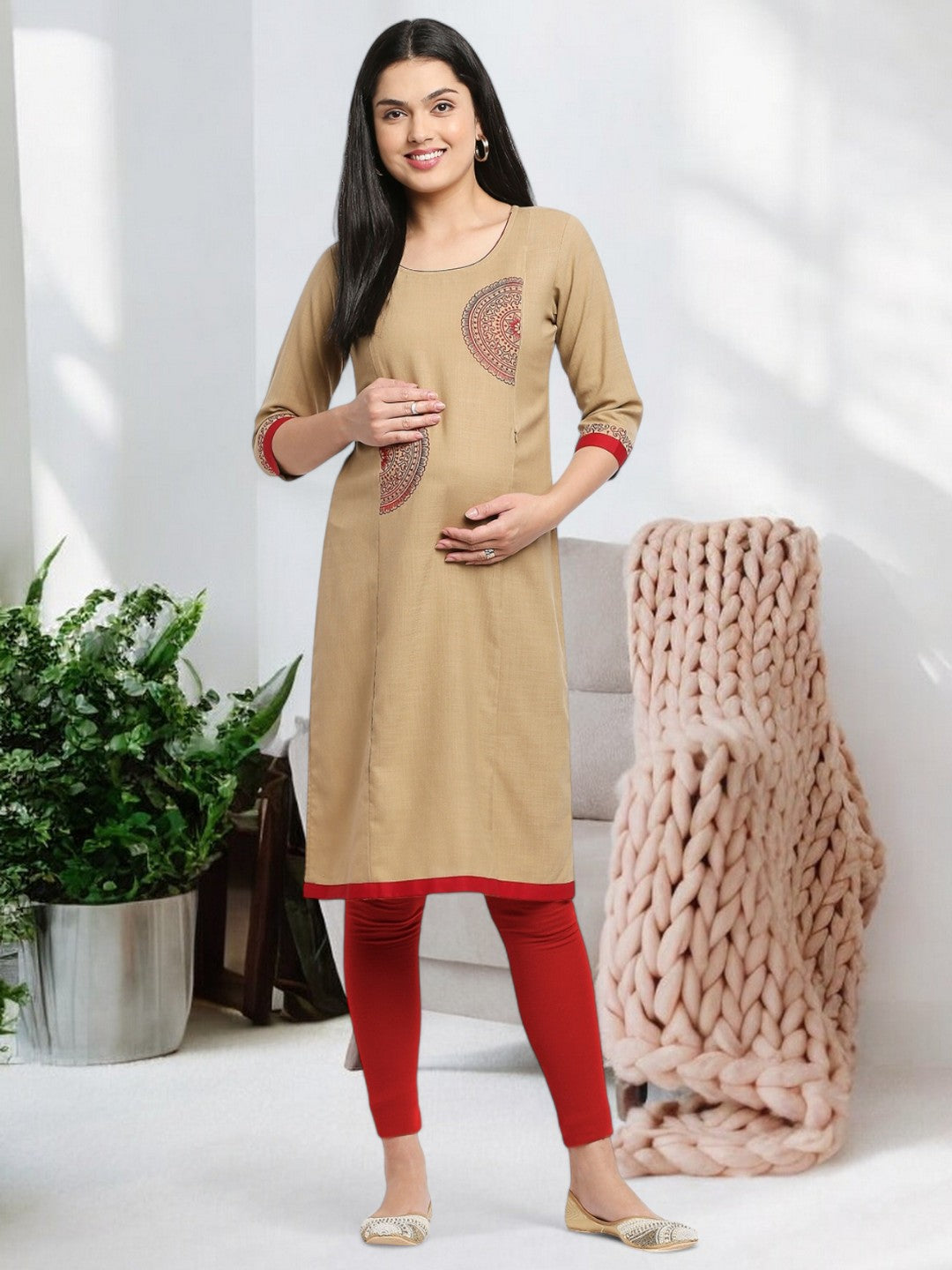 SOPHISTICATED STRAIGHT FEEDING KURTA FOR WOMEN