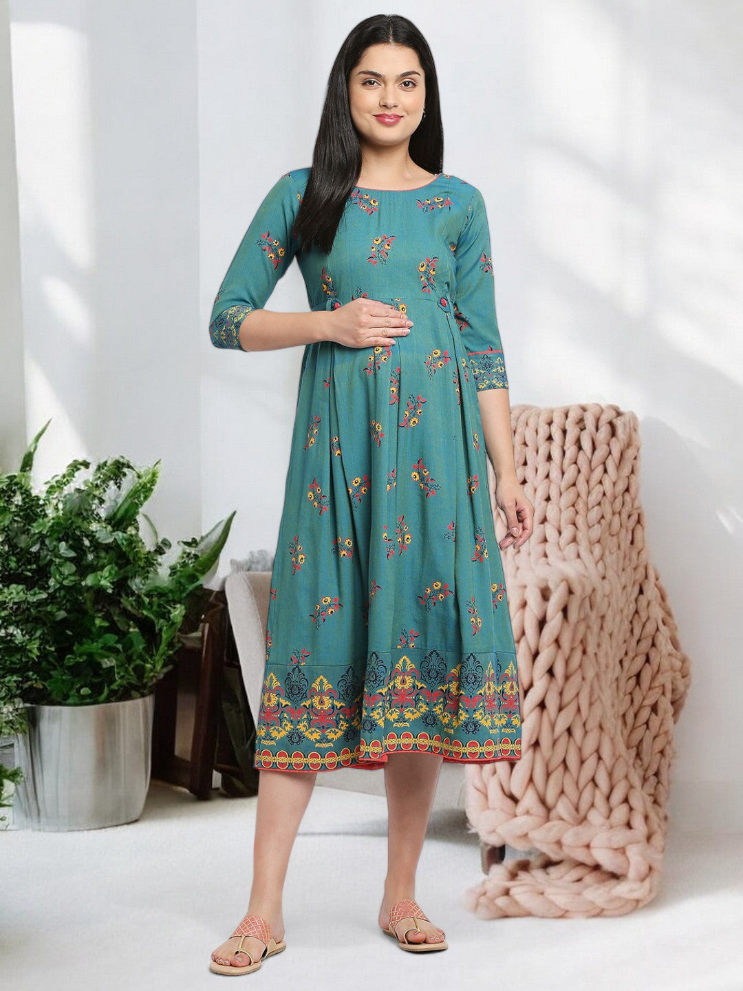 FASHION-FORWARD MATERNITY FLARED KURTA FOR WOMEN