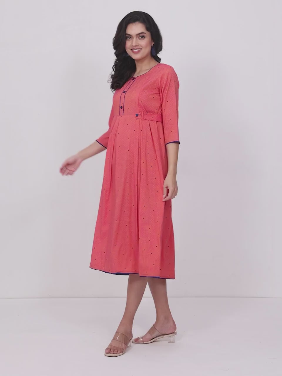 SOPHISTICATED FEEDING FLARED KURTA FOR MOTHER