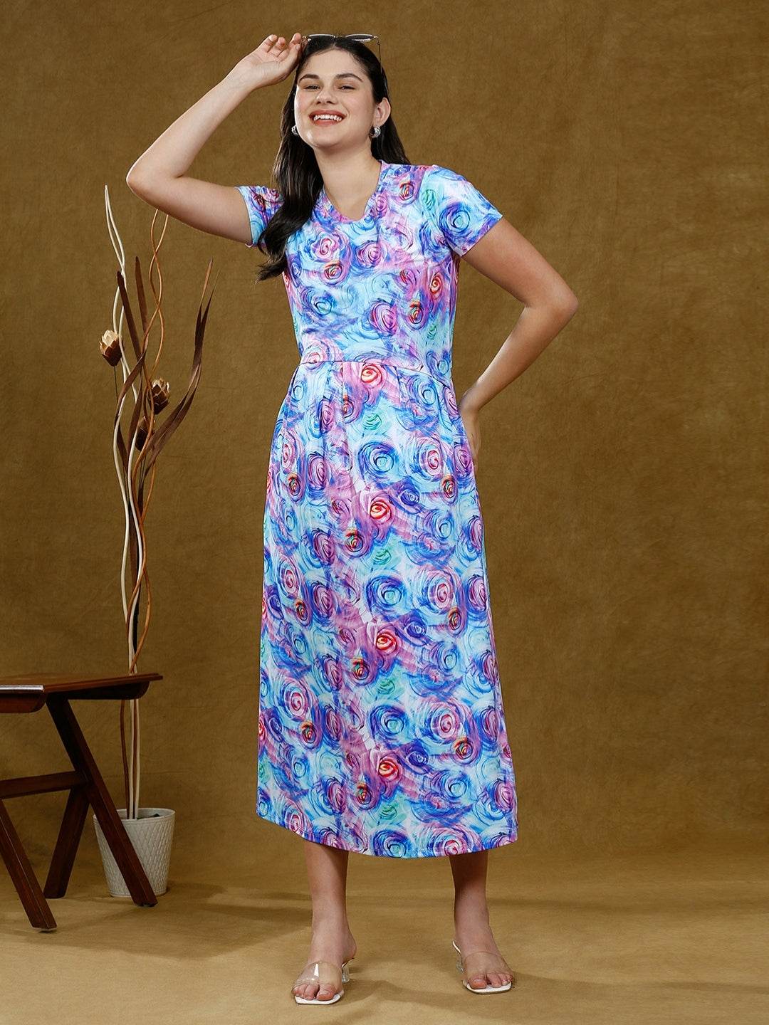 CHIC ZIPLESS MATERNITY DRESS WITH POCKETS