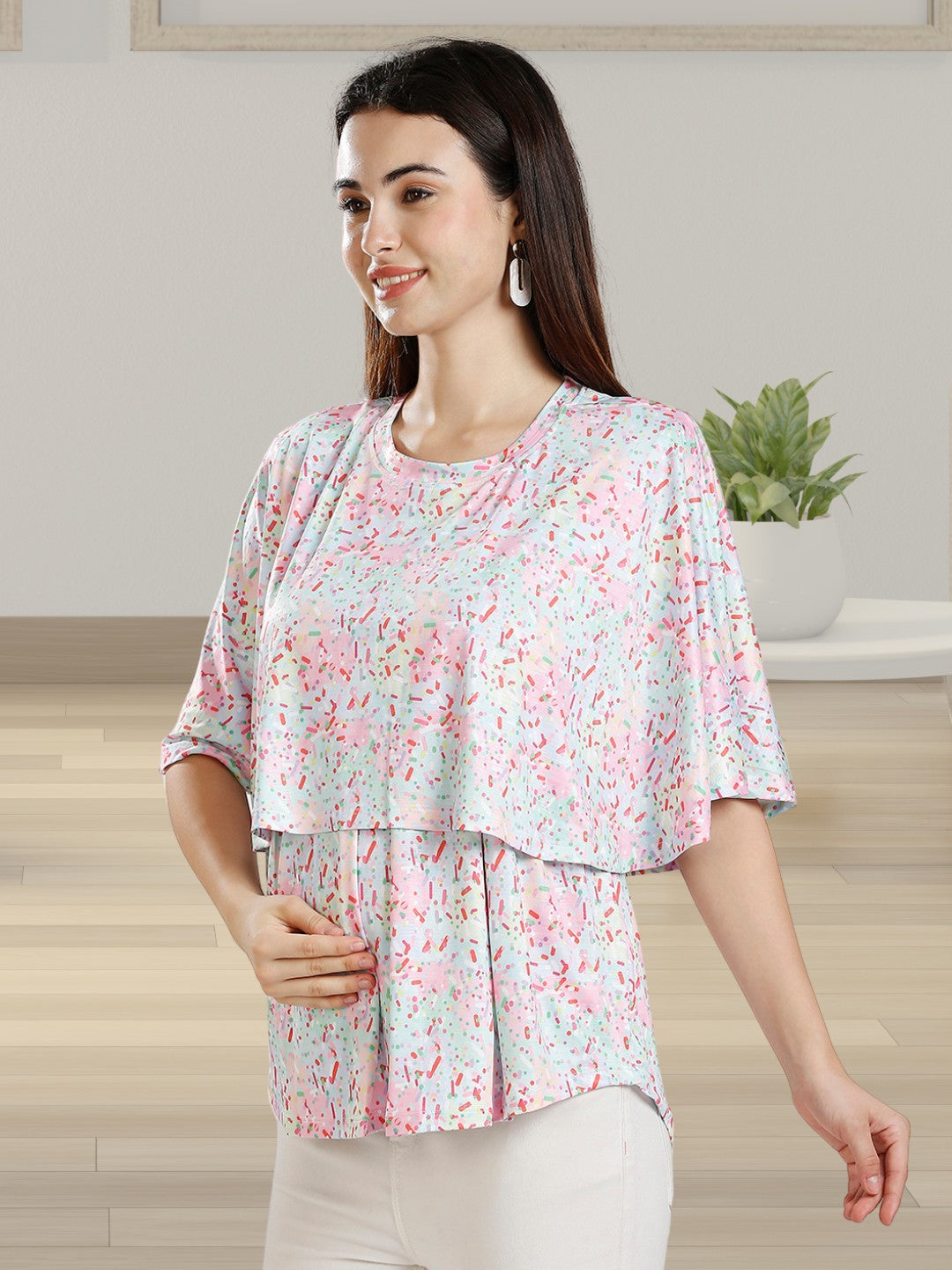 FASHIONABLE MATERNITY ZIPLESS TOP WITH NURSING COVER