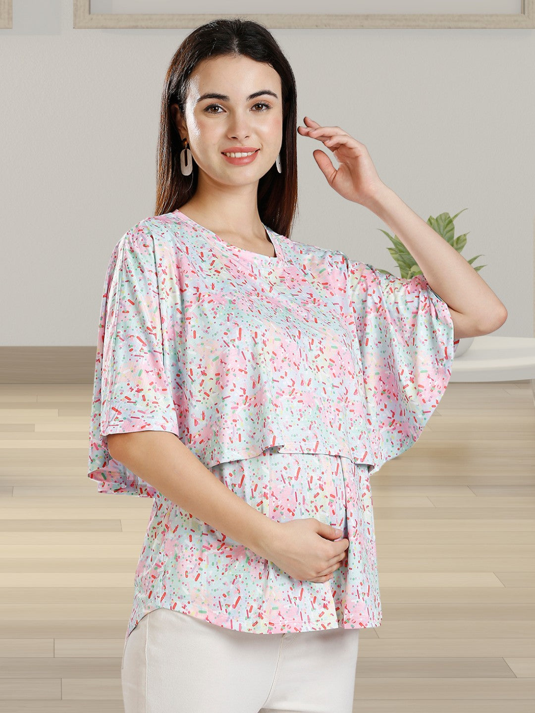 FASHIONABLE MATERNITY ZIPLESS TOP WITH NURSING COVER