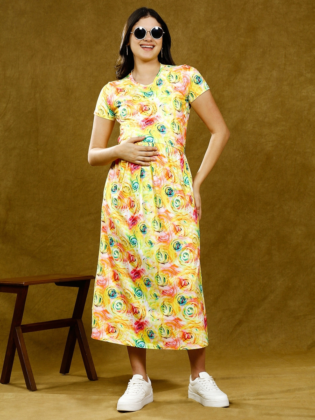 CHIC ZIPLESS PREGNANCY DRESS WITH POCKETS