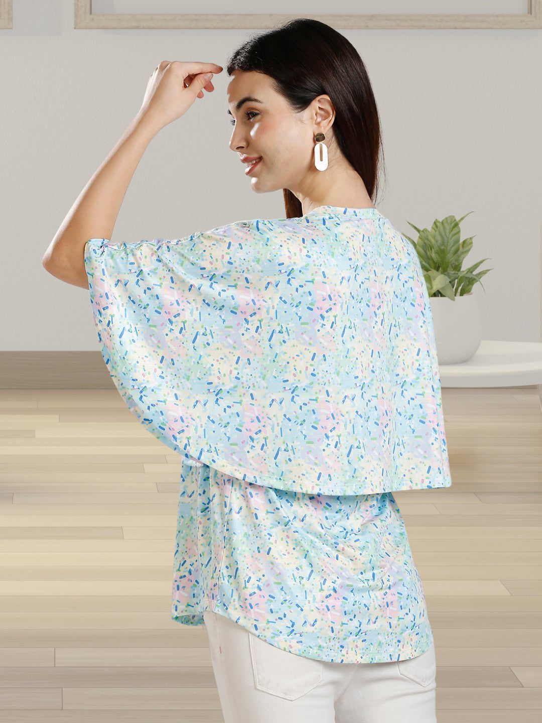 FASHIONABLE FEEDING ZIPLESS TOP WITH NURSING COVER