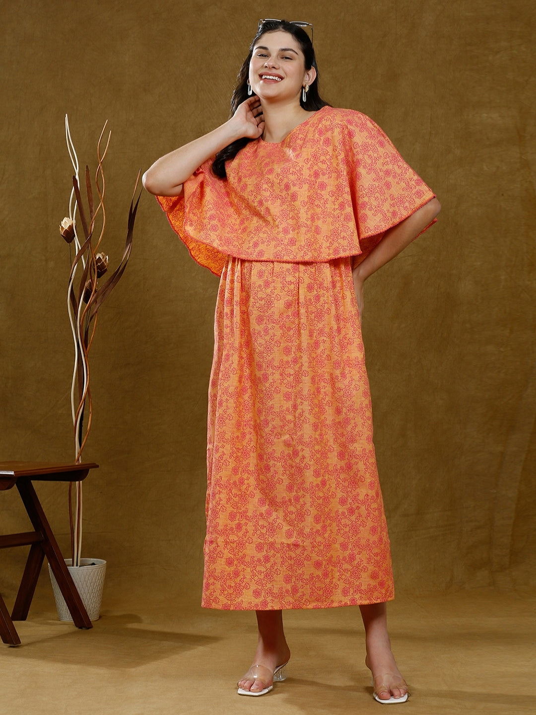 FLAUNT TRENDY MATERNITY PONCHO GOWN