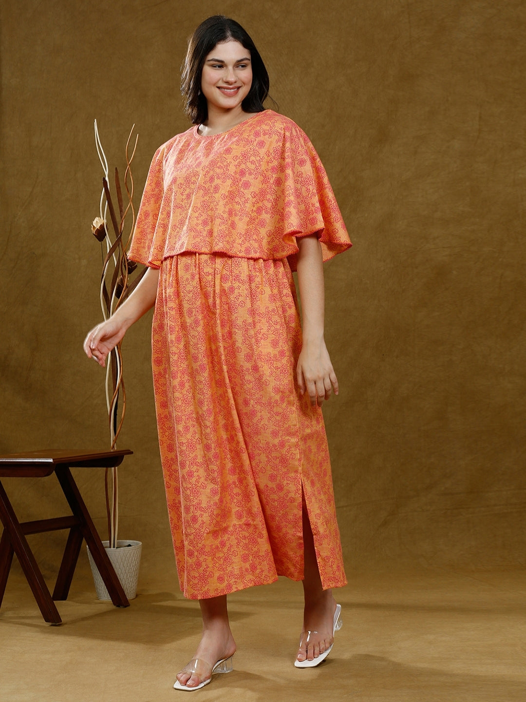 FLAUNT TRENDY MATERNITY PONCHO GOWN