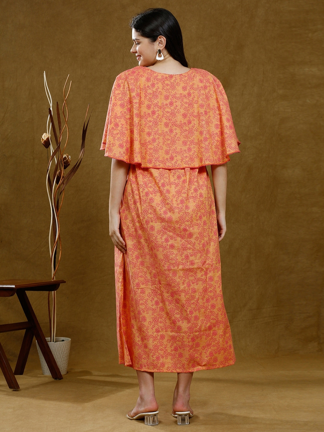 FLAUNT TRENDY MATERNITY PONCHO GOWN