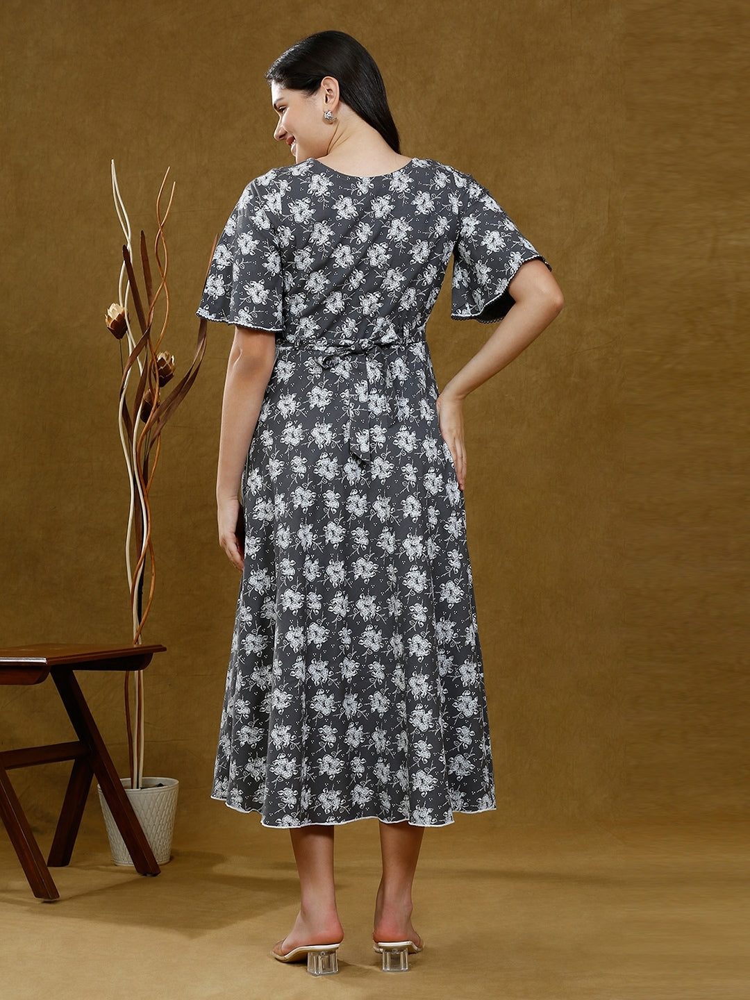 FASHIONABLE MATERNITY FLARE KURTA WITH POCKET