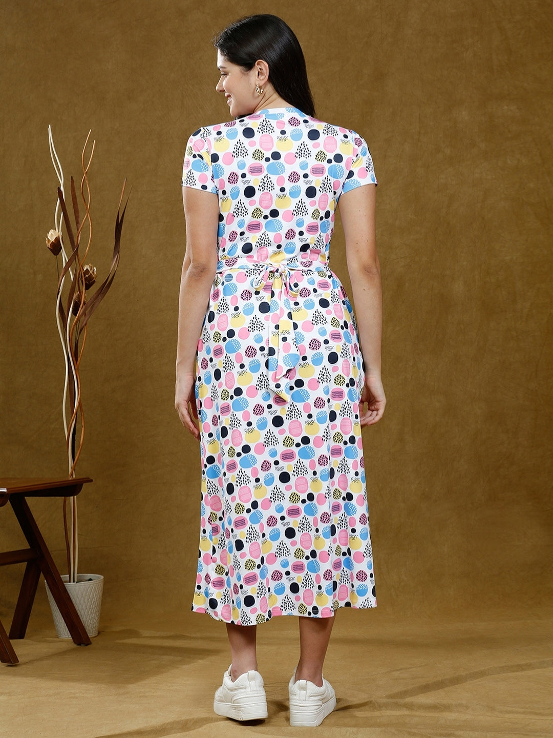 FASHIONABLE ZIPLESS NURSING DRESS WITH POCKETS