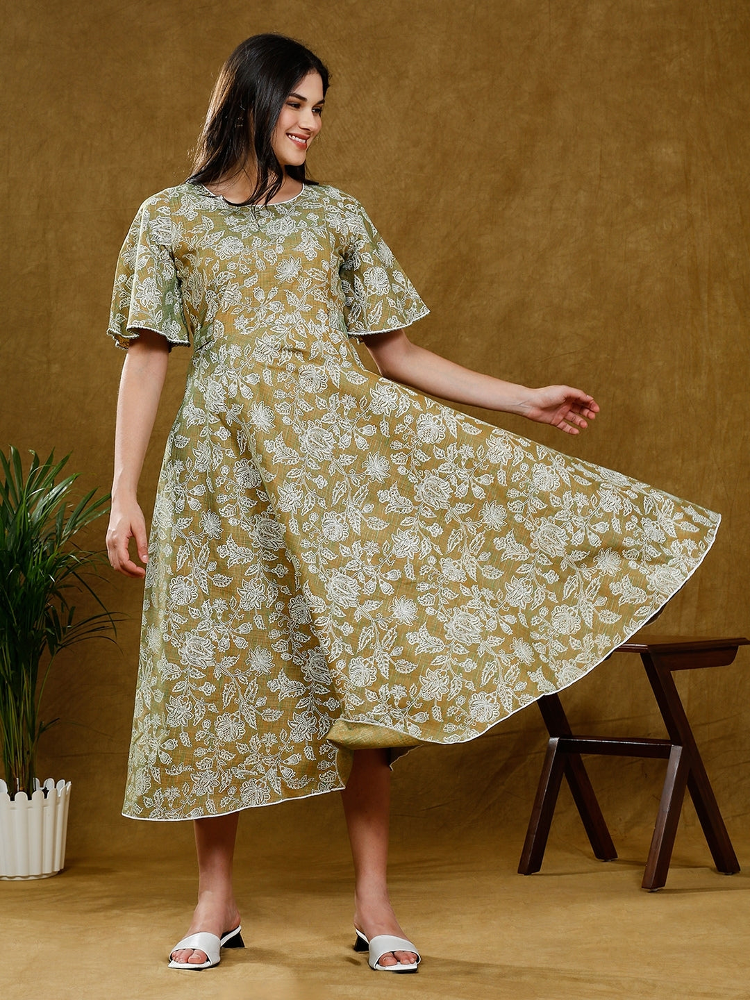 FASHIONABLE PREGNANCY FLARE KURTA WITH POCKET