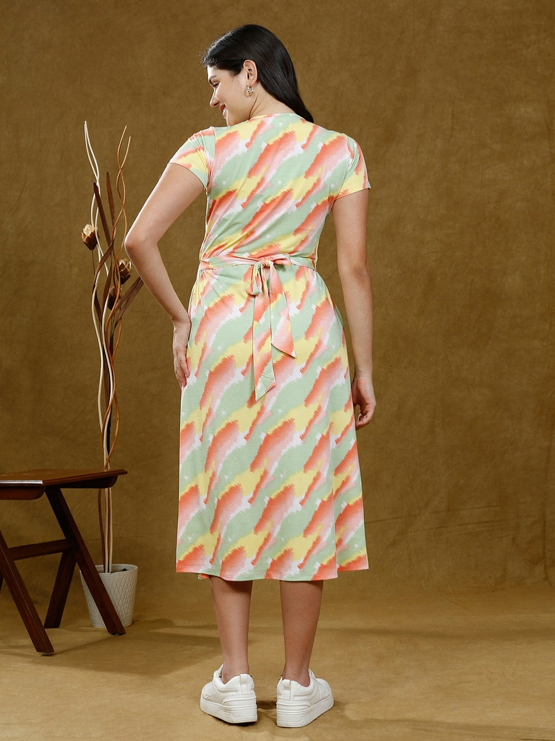 TRENDSETTING ZIPLESS MATERNITY DRESS WITH POCKETS