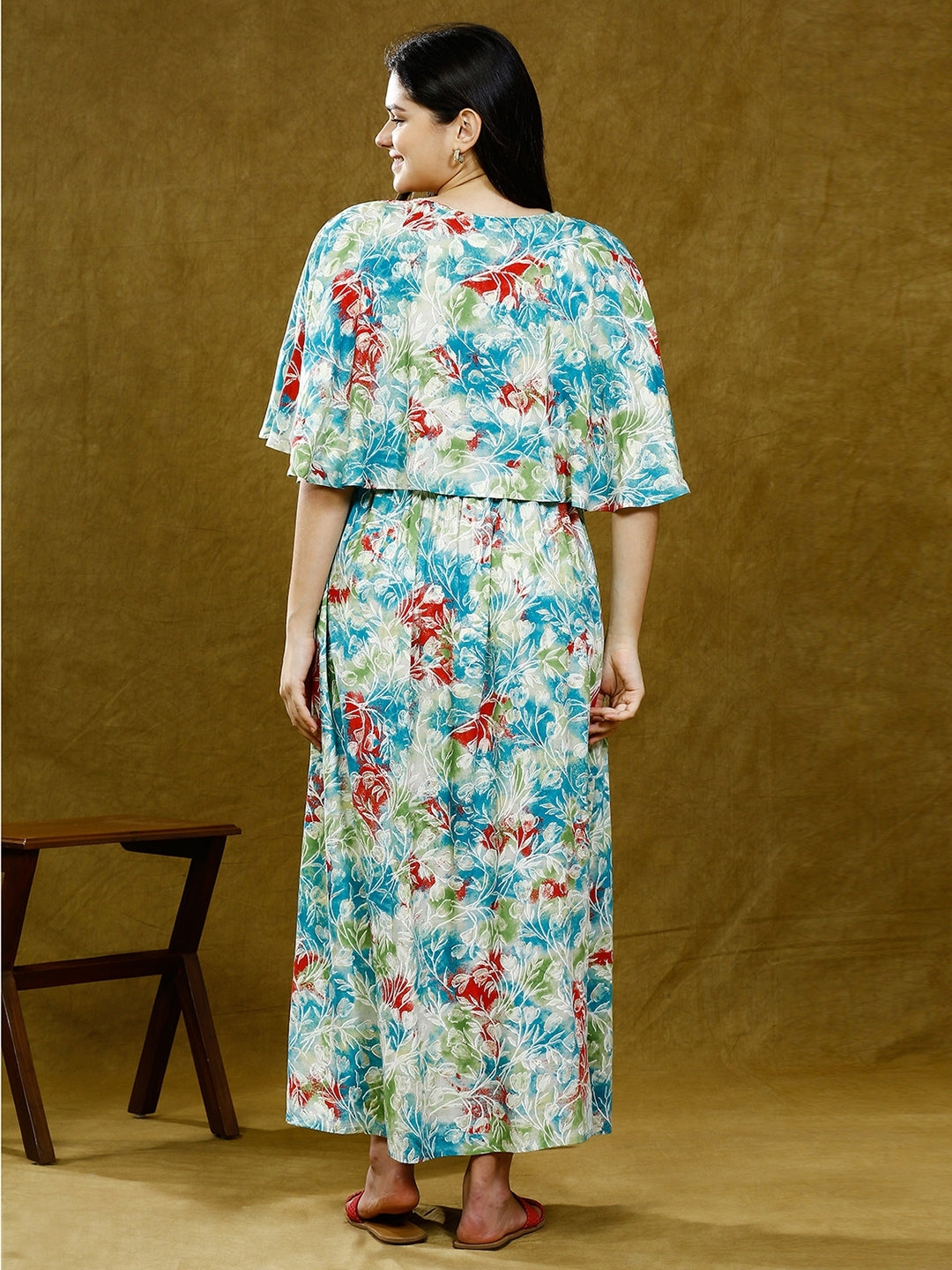 STYLISH NURSING PONCHO GOWN WITH ATTACHED CAPE