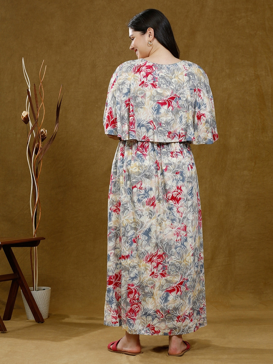 STYLISH PREGNANCY PONCHO GOWN WITH ATTACHED CAPE