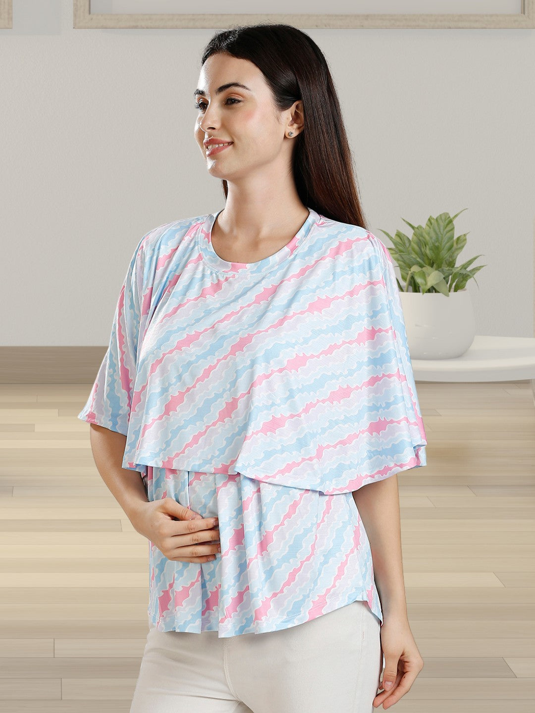 FASHIONABLE ZIPLESS NURSING TOP WITH ATTACHED CAPE