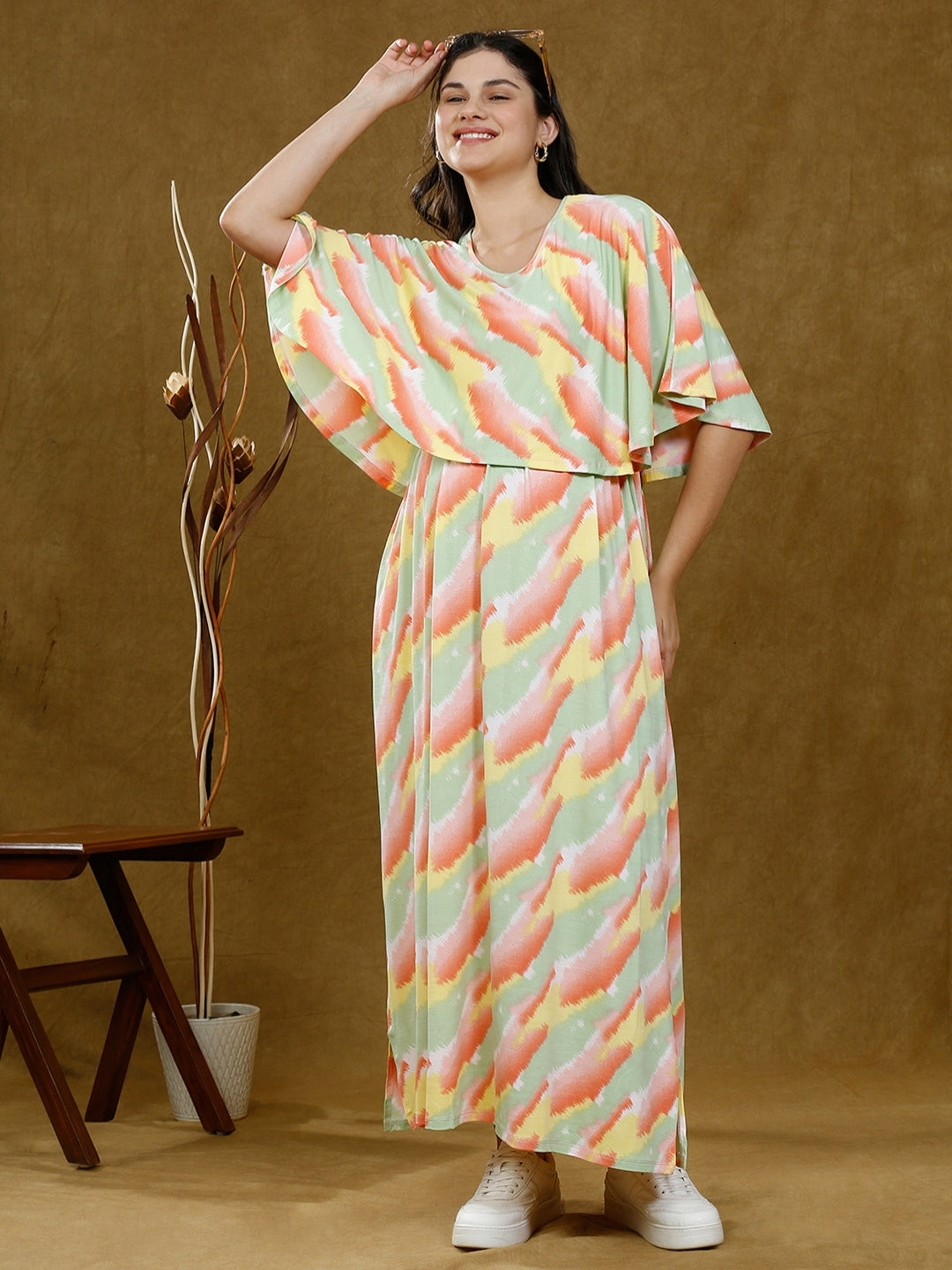 ELEVATE TRENDY NURSING PONCHO GOWN