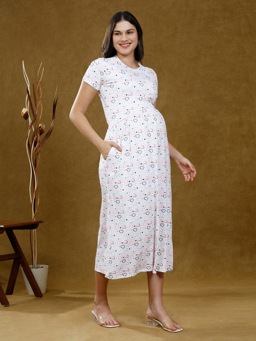 ENHANCE IN ZIPLESS FEEDING DRESS WITH POCKETS