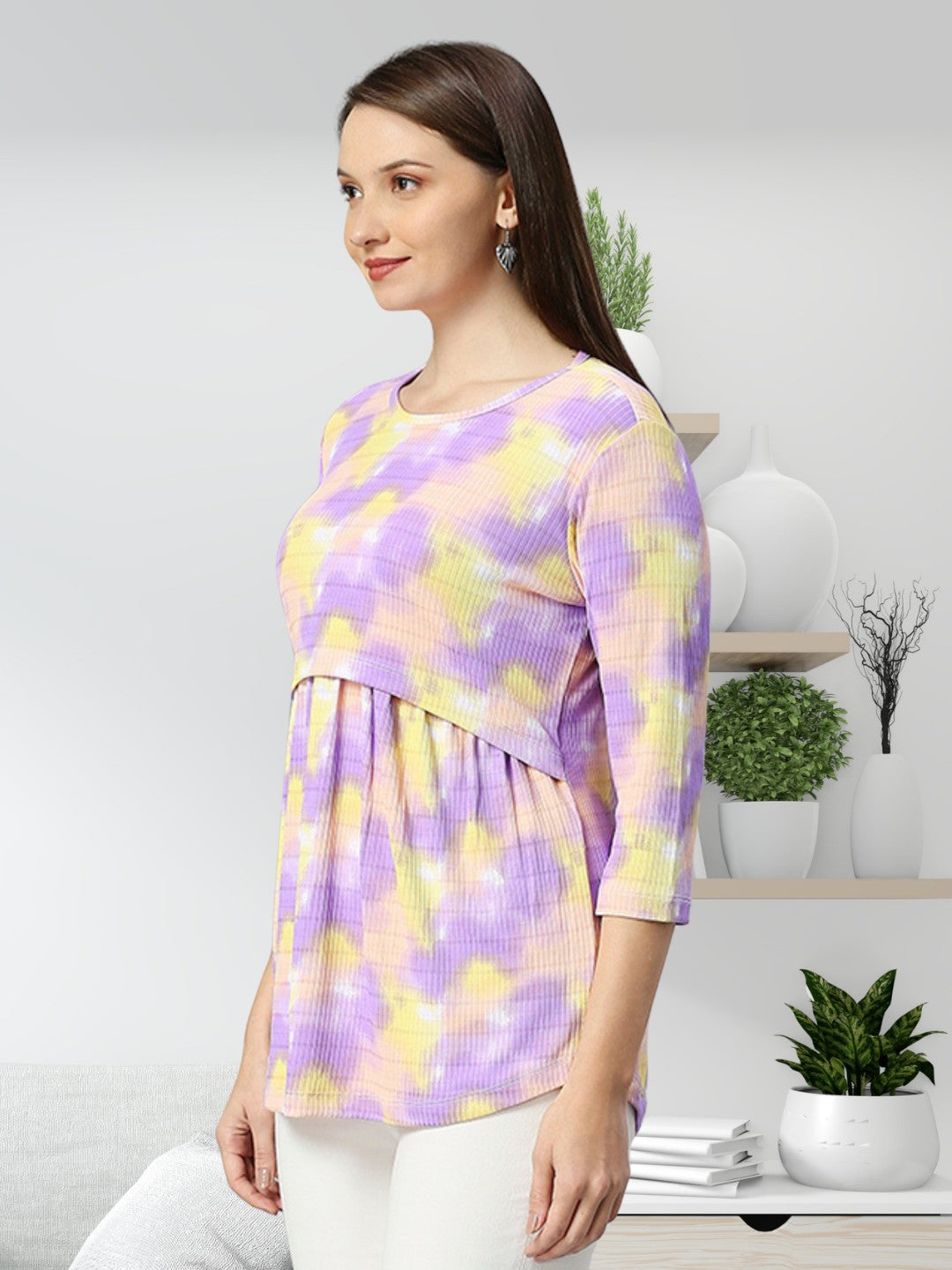 VERSATILE ZIPLESS FEEDING TOP FOR MOTHER