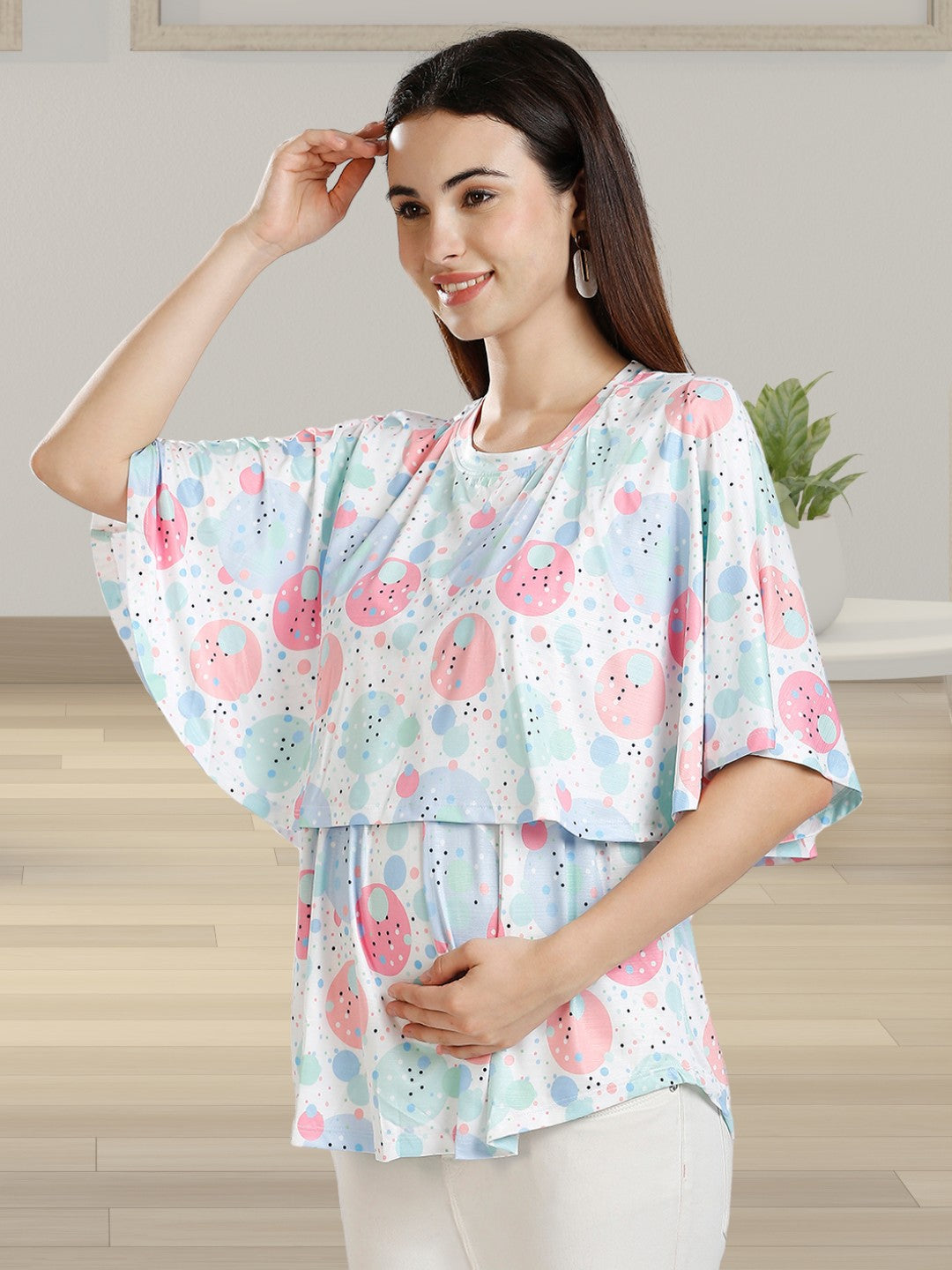 FASHIONABLE ZIPLESS PREGNANCY TOP WITH ATTACHED CAPE