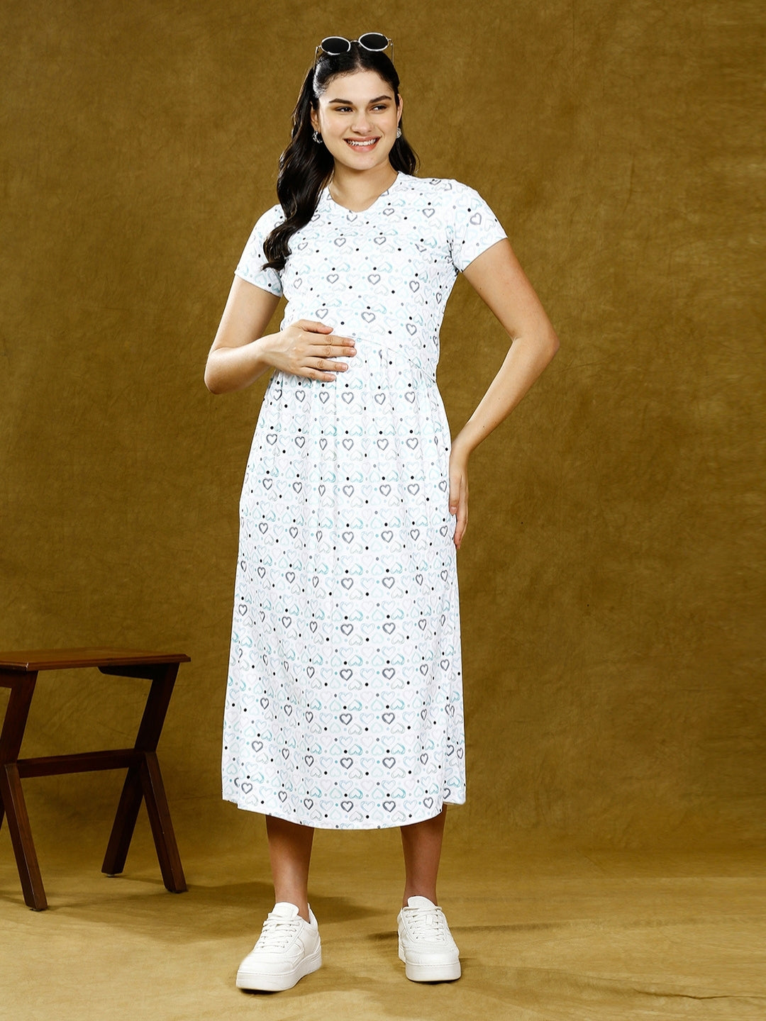 ENHANCE IN ZIPLESS NURSING DRESS WITH POCKETS