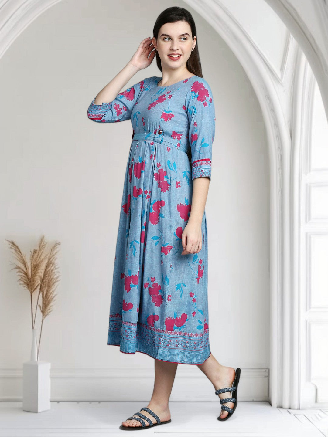 STYLISH PREGNANCY FLARED KURTA FOR NURSING