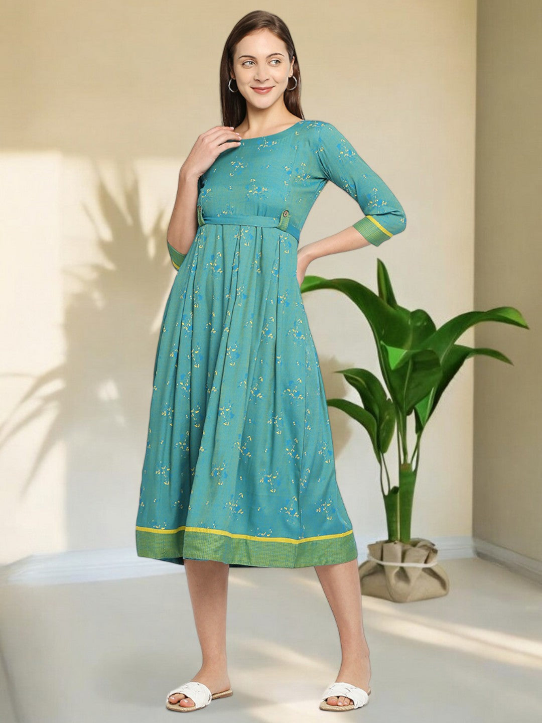 VIBRANT MATERNITY FLARED KURTA FOR NURSING