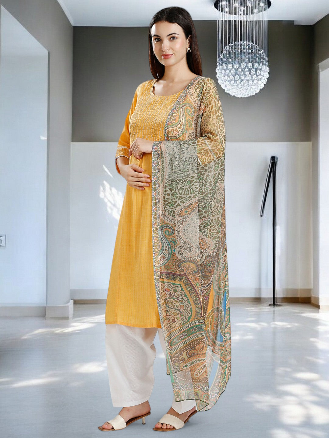 GRACEFUL ETHNIC PREGNANCY KURTA SET FOR WOMEN