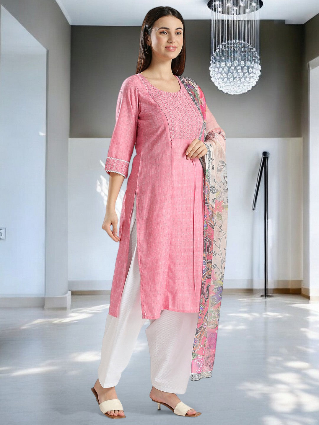 GRACEFUL ETHNIC MATERNITY KURTA SET FOR MOTHER