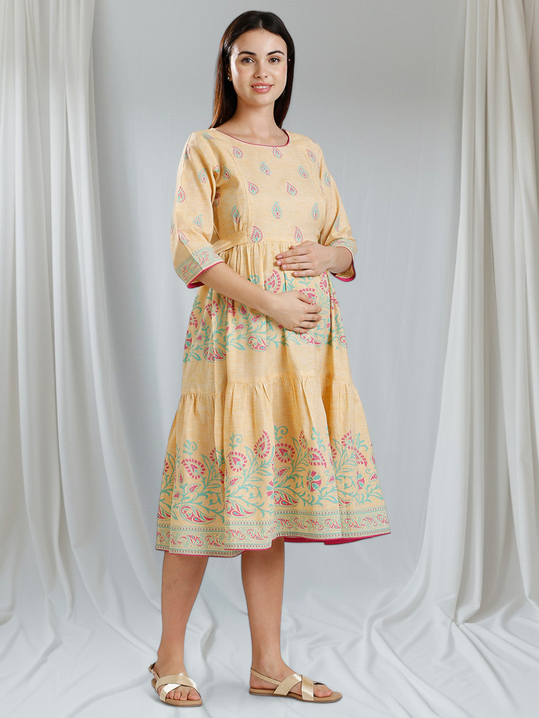 COZY MATERNITY FLARED KURTA WITH NURSING ZIPS