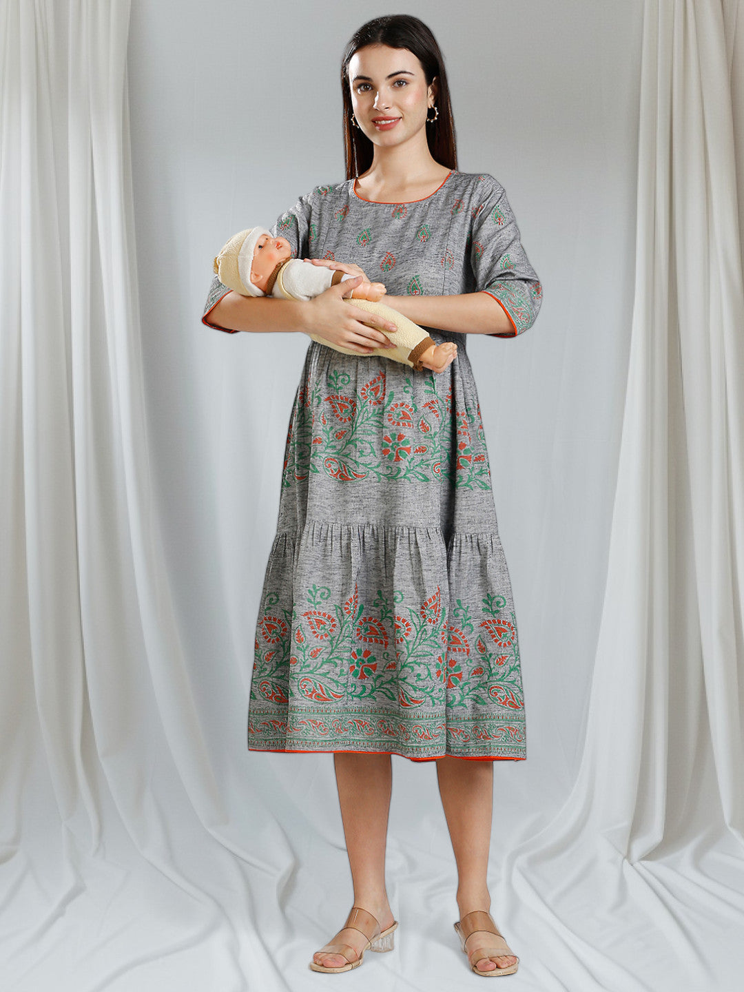 COZY PREGNANCY FLARED KURTA WITH NURSING ZIPS