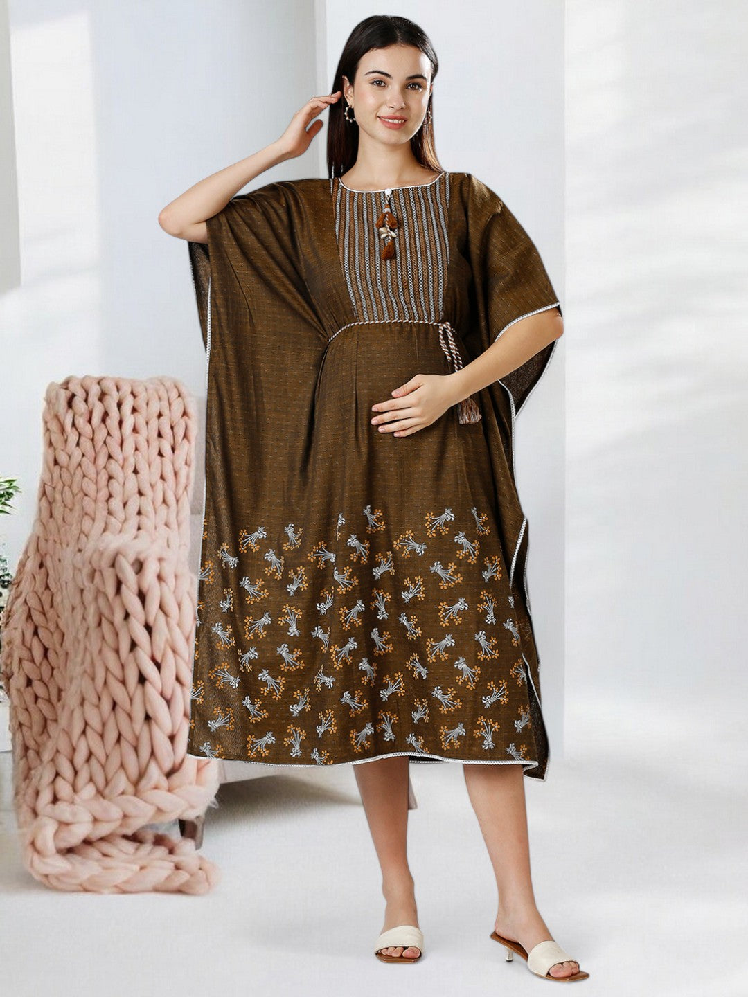 STYLISH BREASTFEEDING KAFTAN FOR MOTHER WITH ZIPPERS