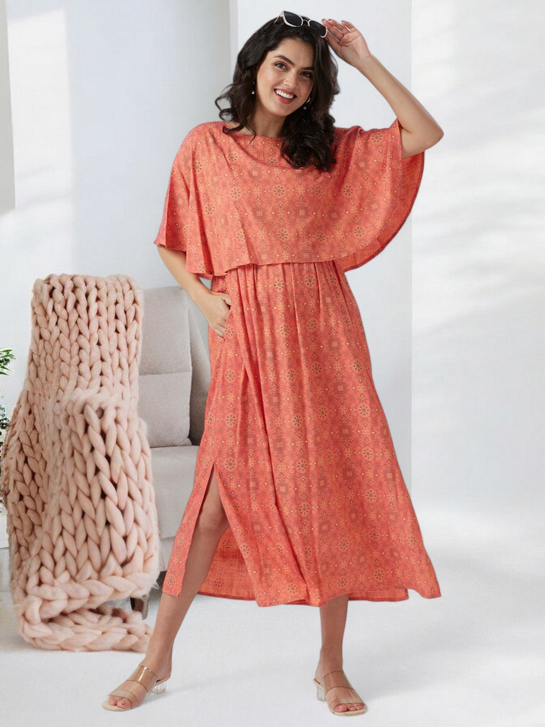 CLASSIC MATERNITY PONCHO DRESS WITH ATTACHED COVER