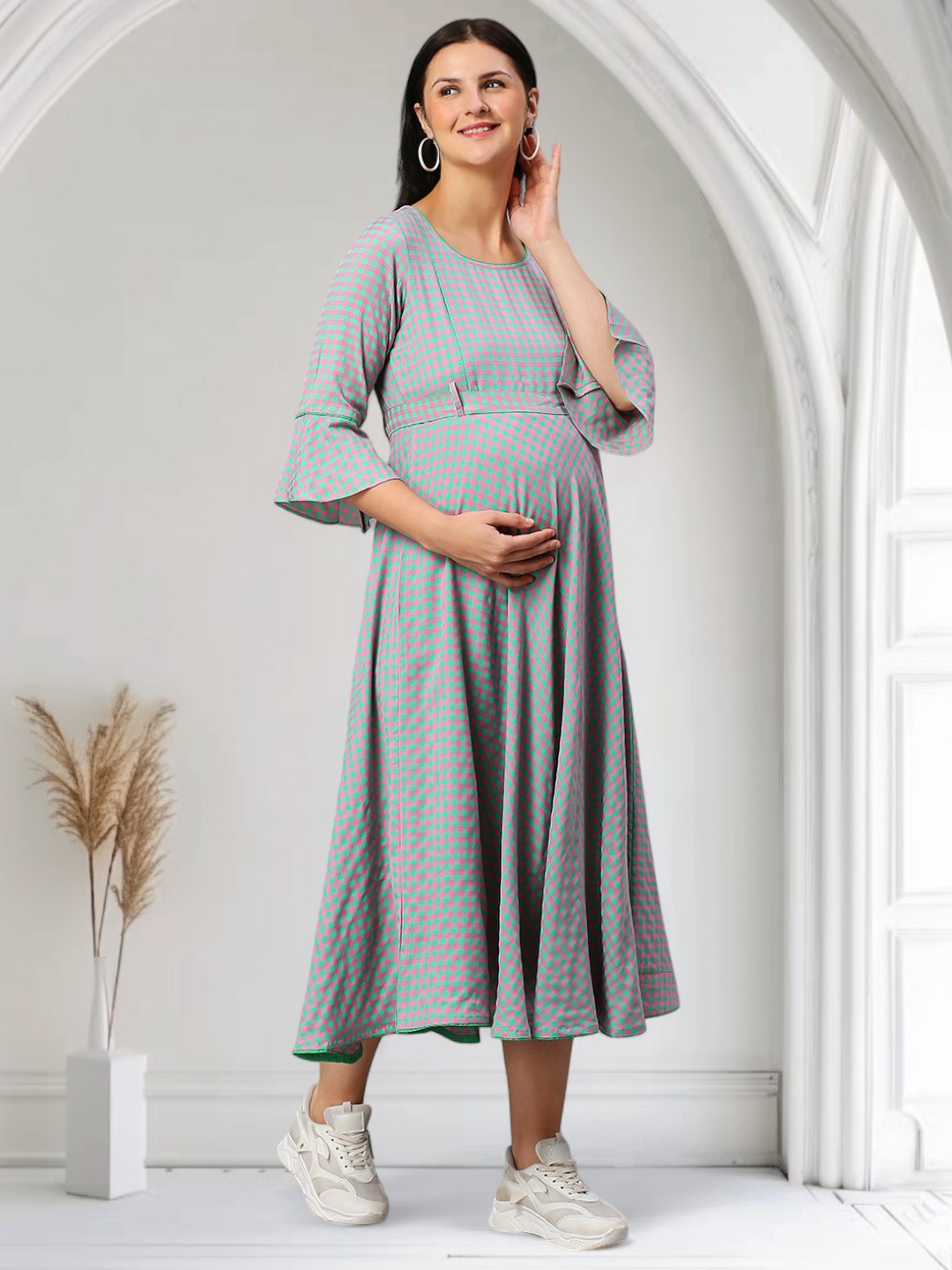 STYLISH FEEDING FLARED KURTA FOR PREGNANCY