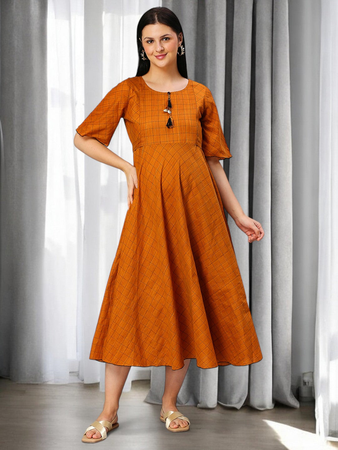 ON-TREND MATERNITY FLARED KURTA FOR MOMS