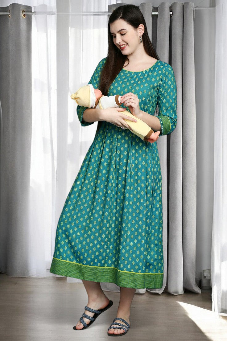 FASHION-FORWARD NURSING FLARED KURTA