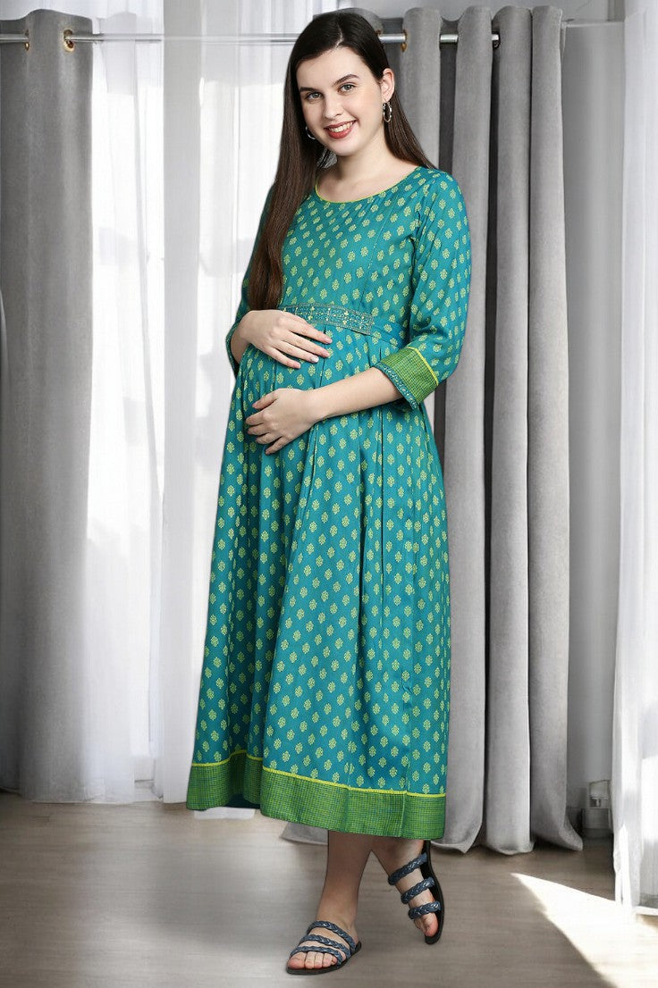 FASHION-FORWARD NURSING FLARED KURTA