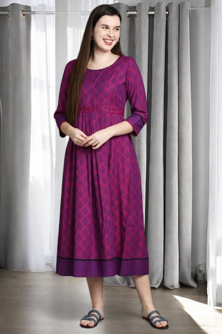 FASHION-FORWARD FLARED KURTA FOR MOMS