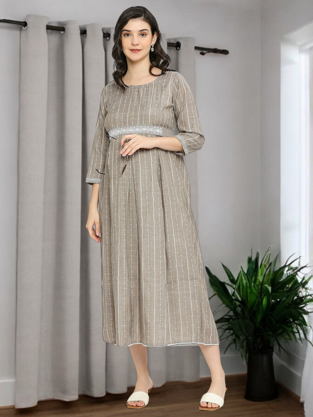 RADIANT NURSING FLARED KURTA FOR MOMS