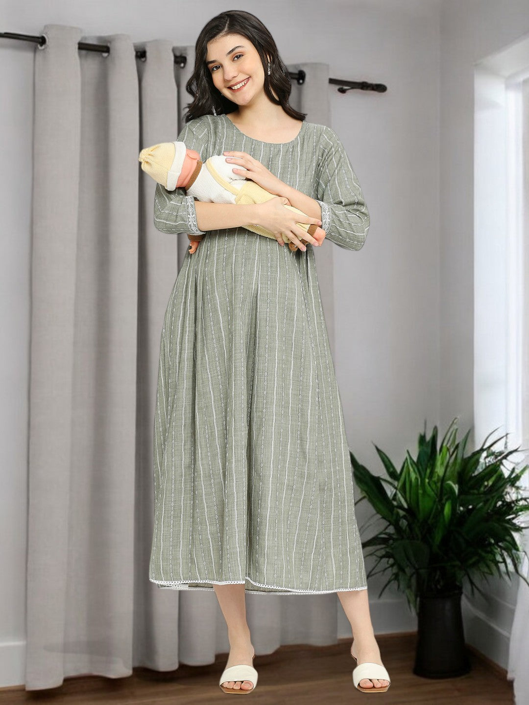 RADIANT PREGNANCY FLARED KURTA FOR MOTHER