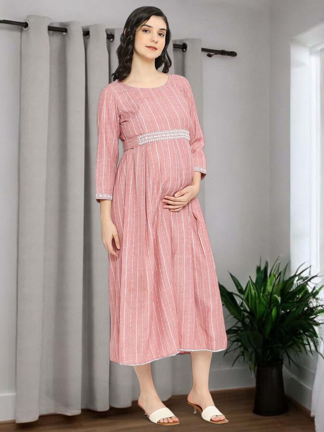 RADIANT PREGNANCY FLARED KURTA FOR MOMS