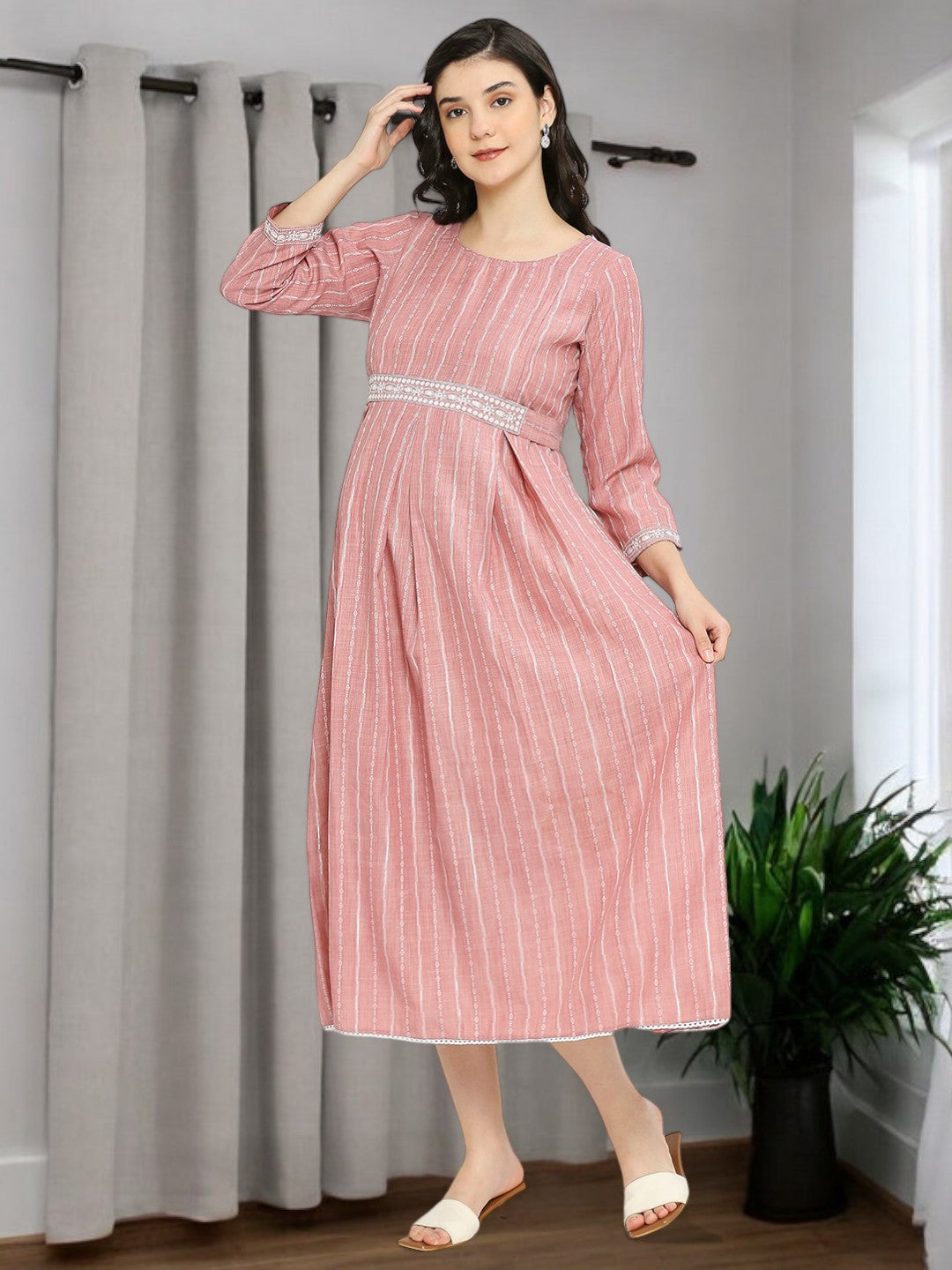 RADIANT PREGNANCY FLARED KURTA FOR MOMS