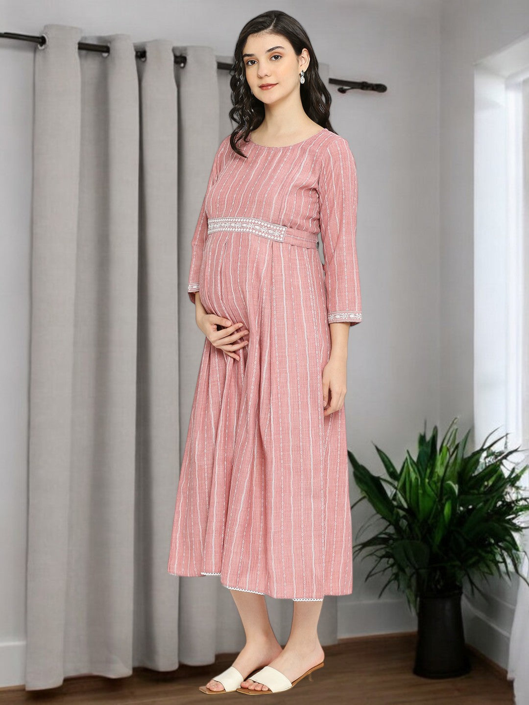 RADIANT PREGNANCY FLARED KURTA FOR MOMS