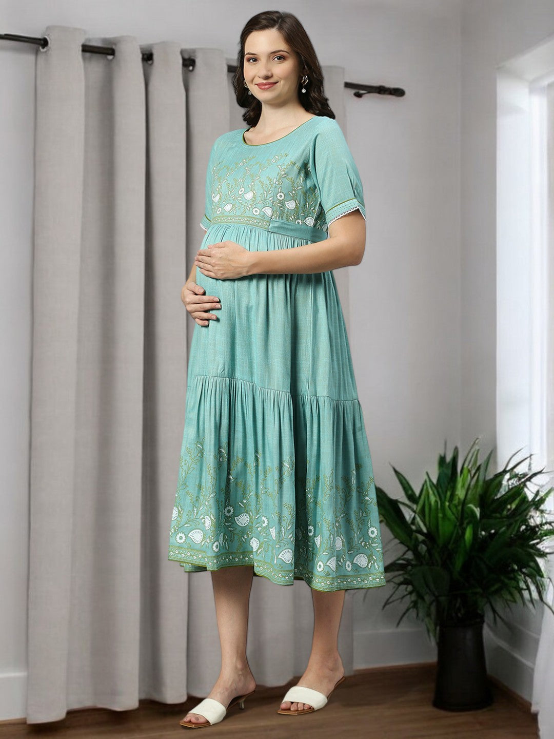 FASHIONABLE PREGNANCY FLARED KURTA FOR WOMEN