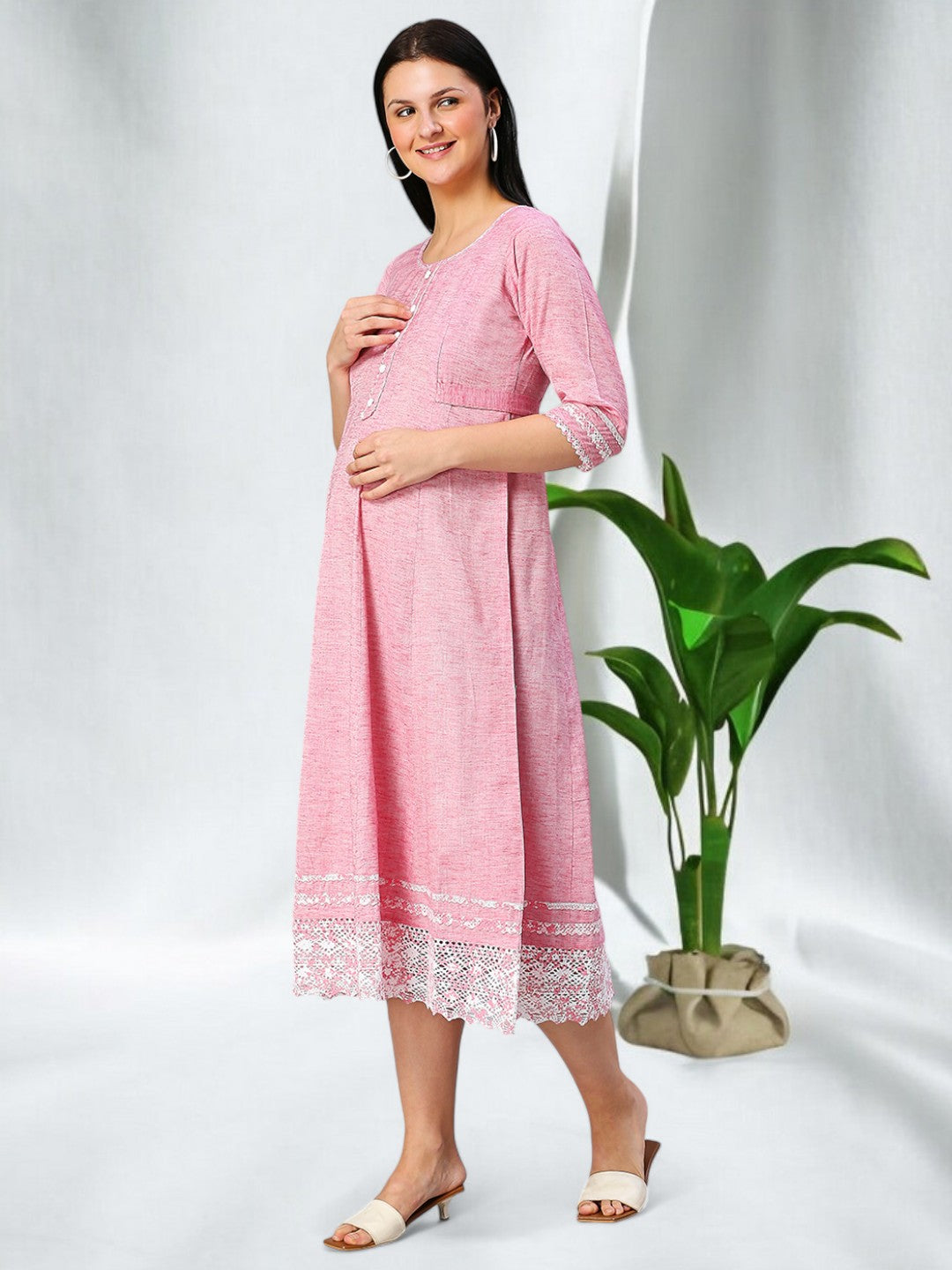 FASHIONABLE FEEDING ANARKALI KURTA FOR WOMEN