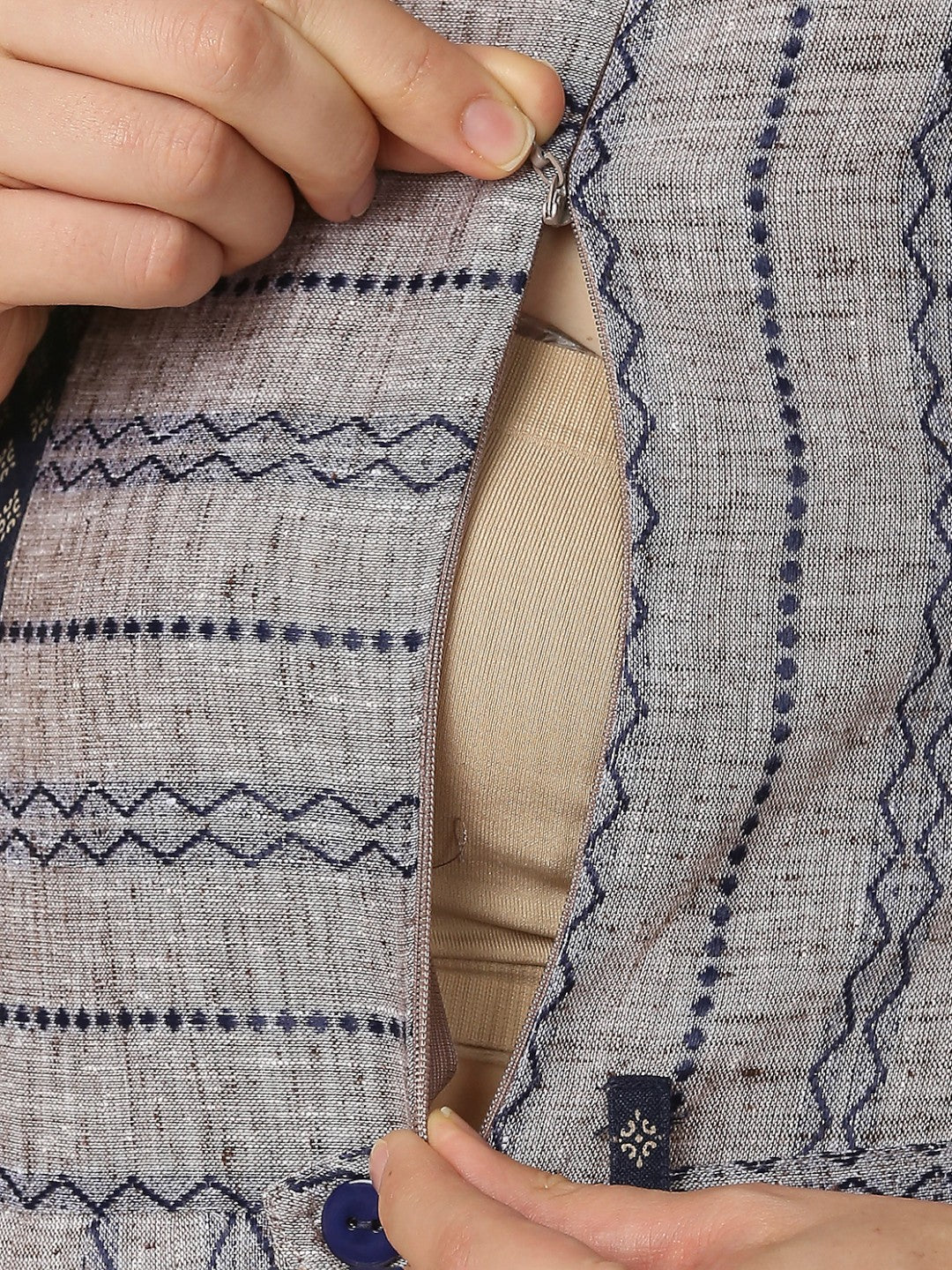 FASHION-FORWARD MATERNITY FLARED KURTA FOR MOTHER