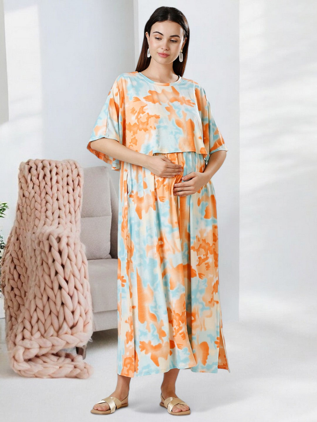 CLASSIC ZIPLESS MATERNITY PONCHO GOWN WITH CAPE