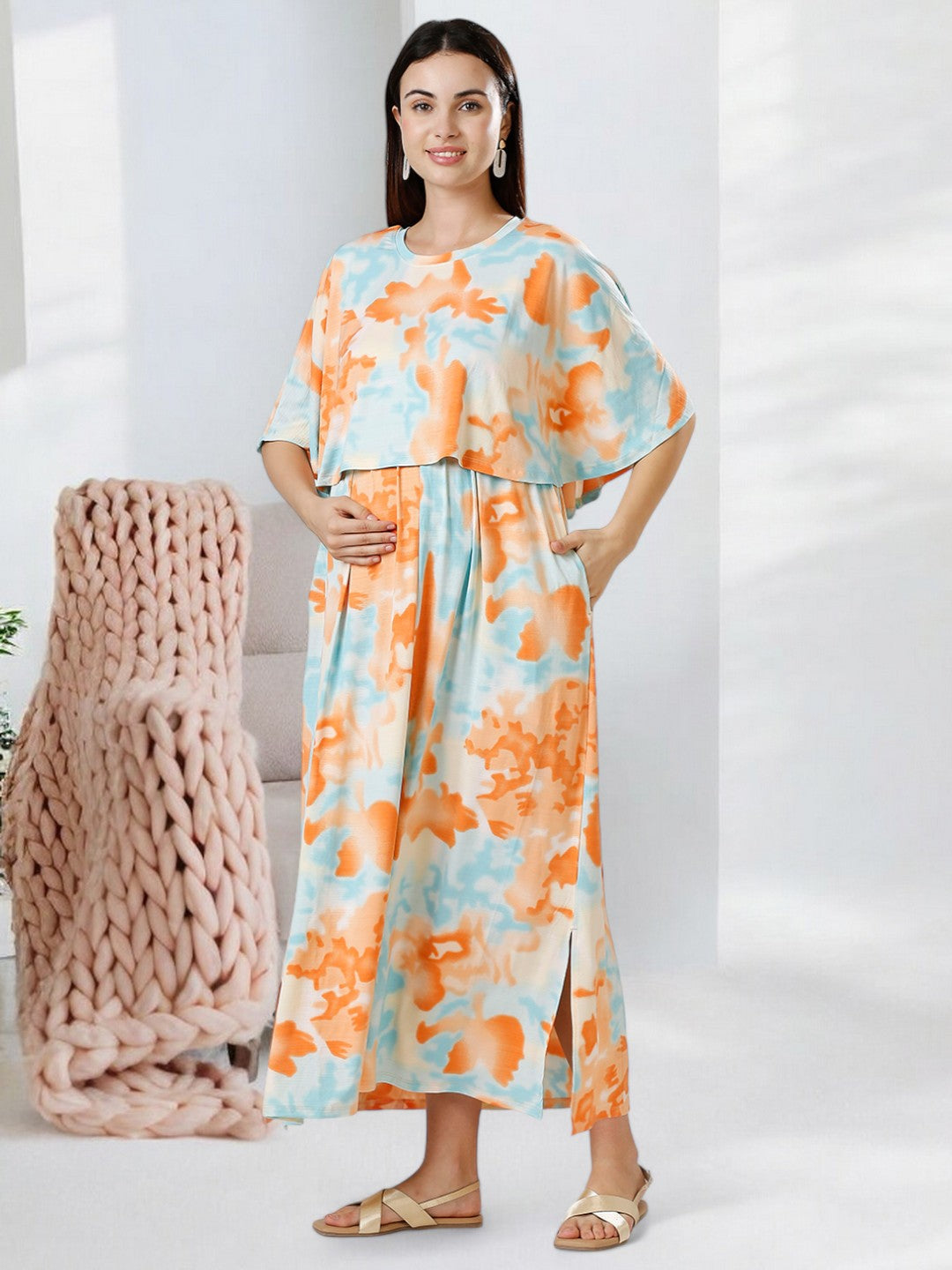 CLASSIC ZIPLESS MATERNITY PONCHO GOWN WITH CAPE