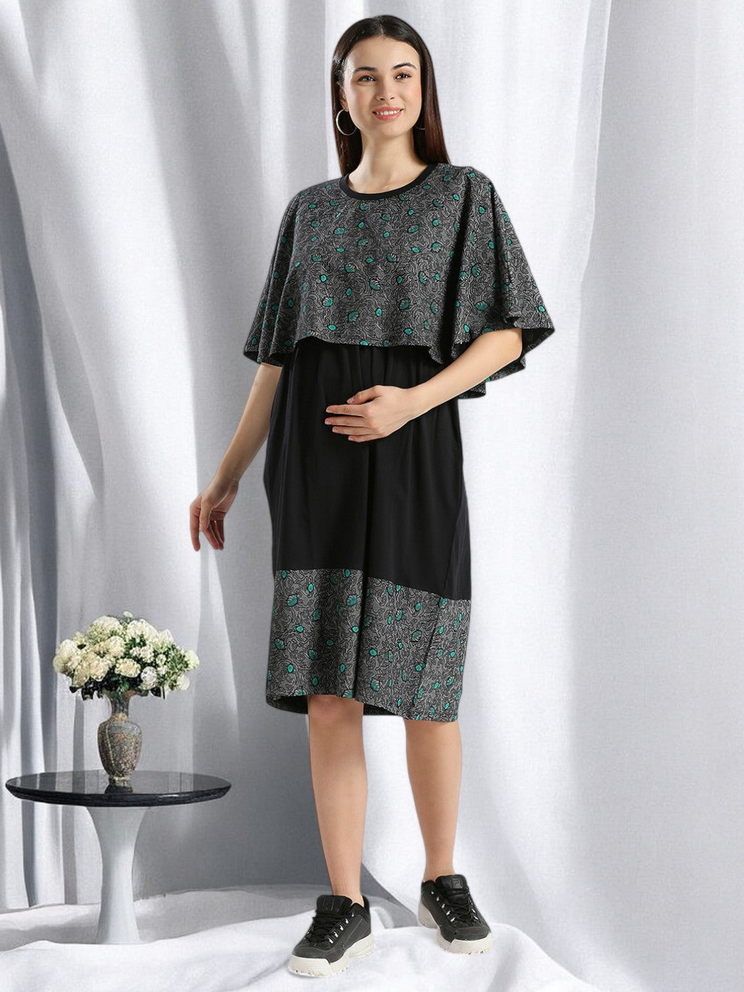 ON-TREND NURSING DRESS WITH ATTACHED CAPE COVER