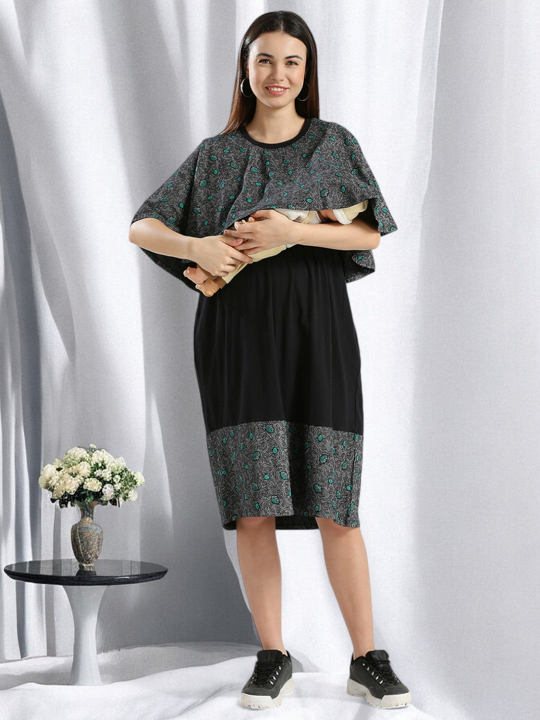 ON-TREND NURSING DRESS WITH ATTACHED CAPE COVER